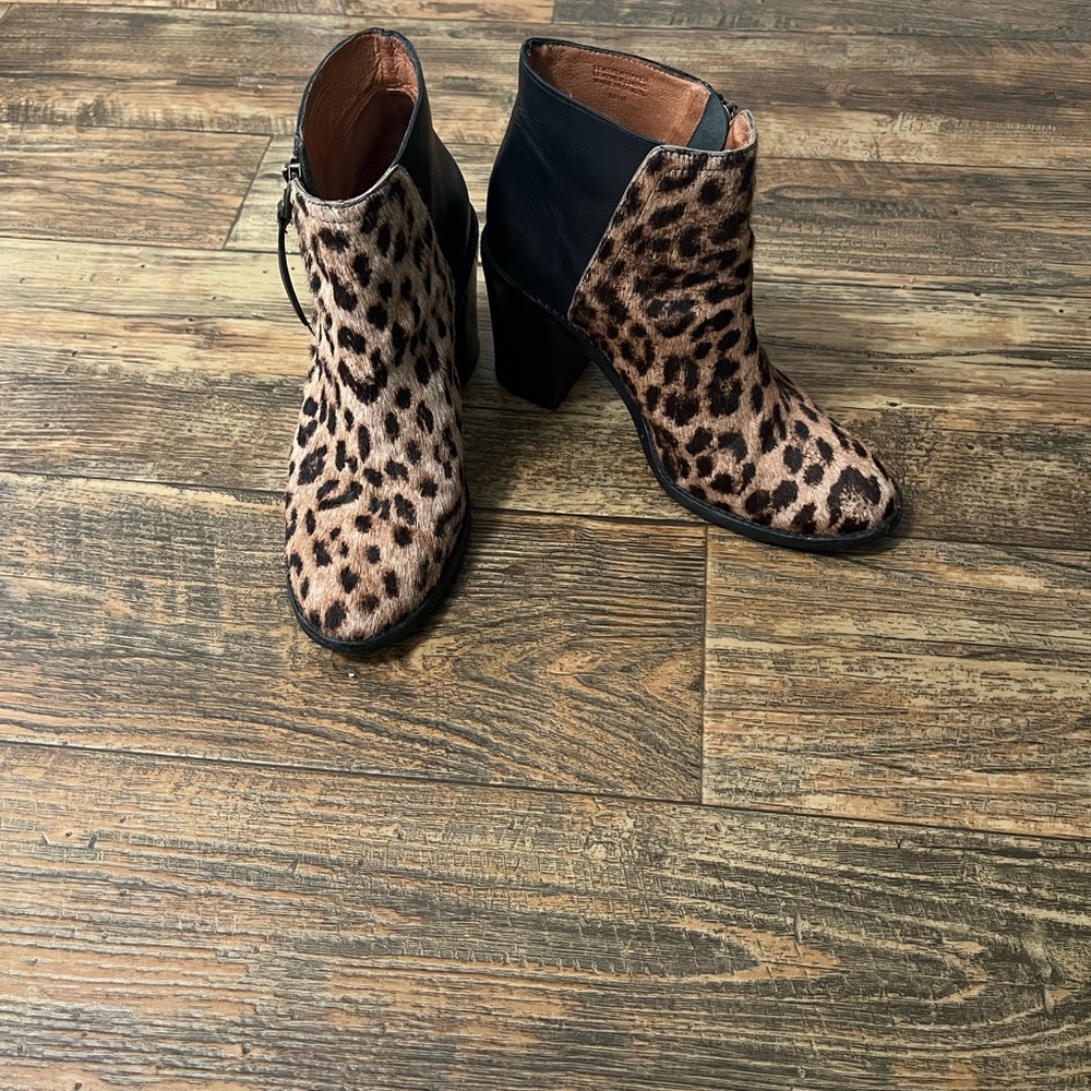 Madewell Calf Pony Hair Leopard Print Round Toe Block Heel Ankle Boots 8